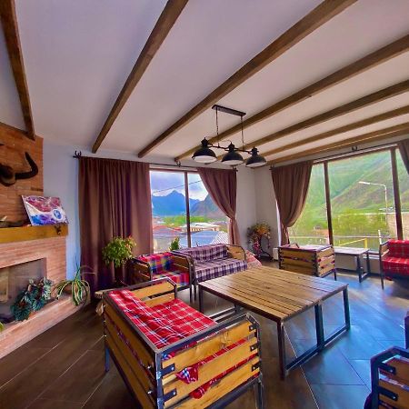 Veranda Guesthouse Kazbegi Exterior photo