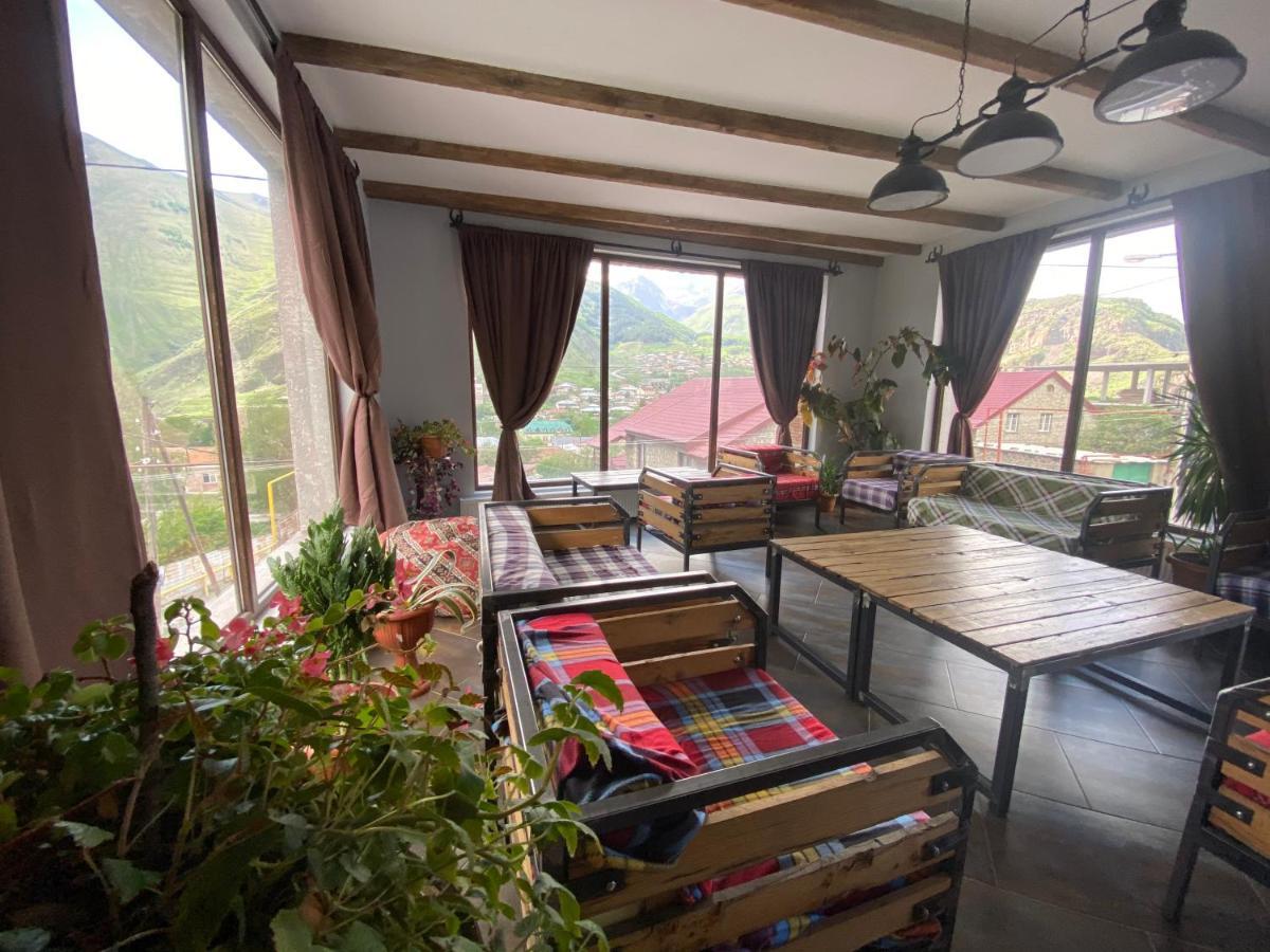 Veranda Guesthouse Kazbegi Exterior photo